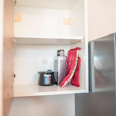 Breeze Atelier Warna