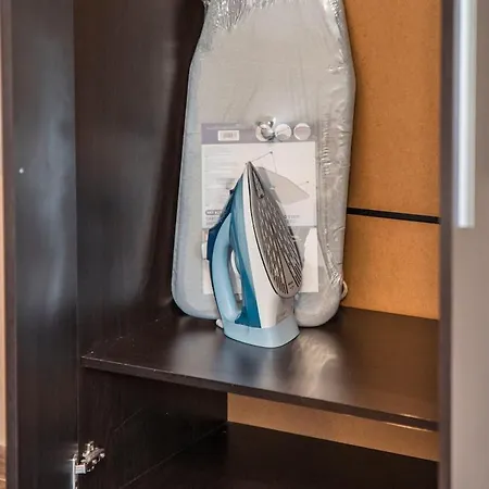 Breeze Atelier Apartment