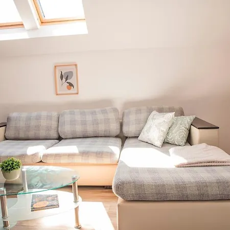 Breeze Atelier Apartment Varna